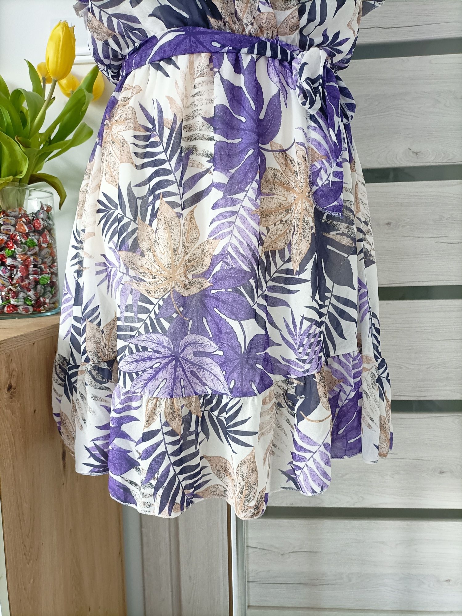 M/L/XL letnia sukienka zwiewna dekolt V kopertowa w kwiaty elegancka n