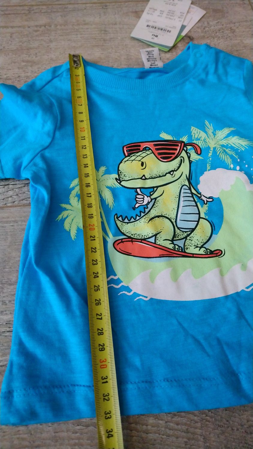 T-shirt ± spodenki z dinozaurem - rozm. 80