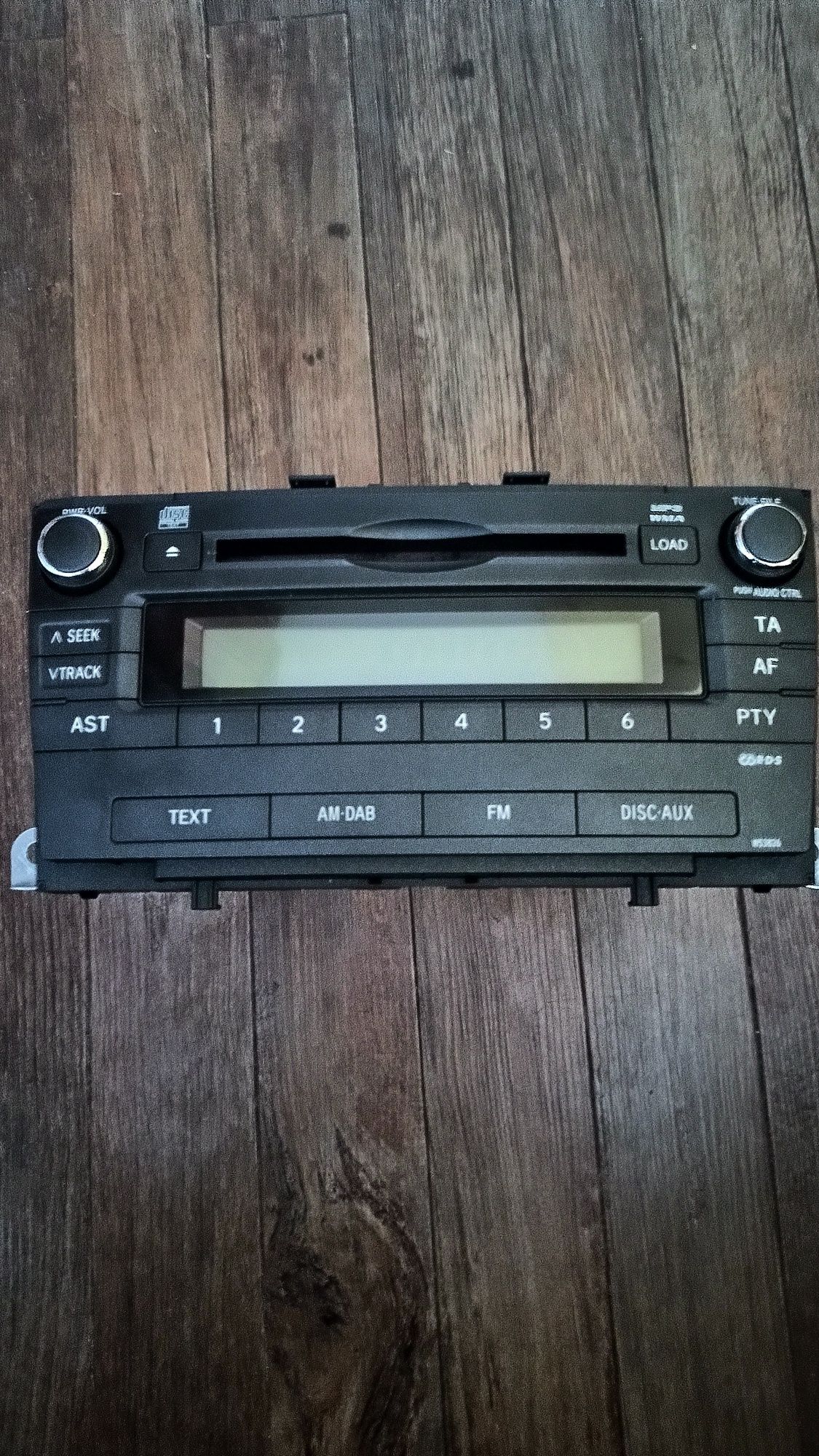 Toyota Avensis Radio CD model W53826