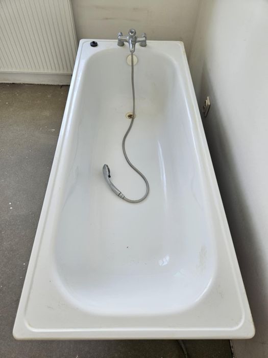 Wanna żeliwna 160, wanne akryl do zabudowy 160, umywalka + kuchenka el