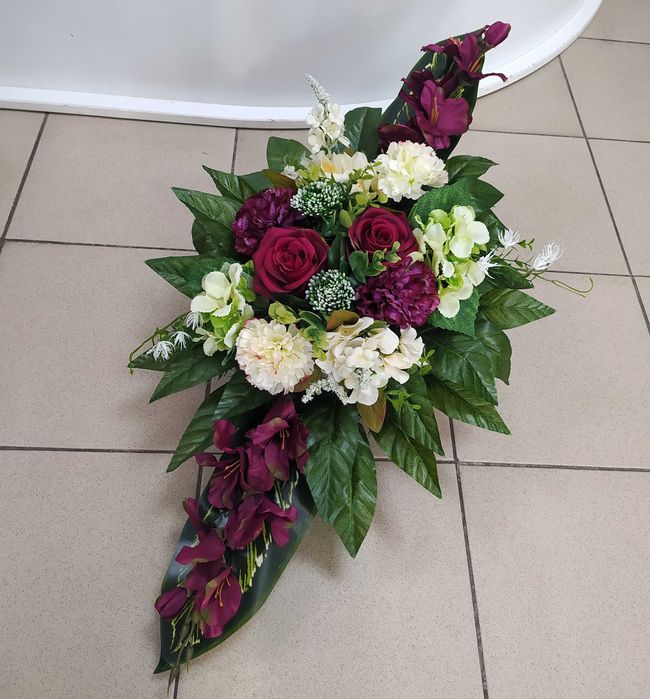 Stroik na cmentarz, kompozycja na grób, płytę 85 cm