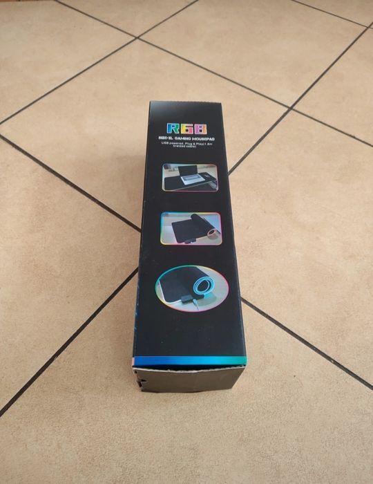 Nowa duża podświetlana podkładka pod mysz