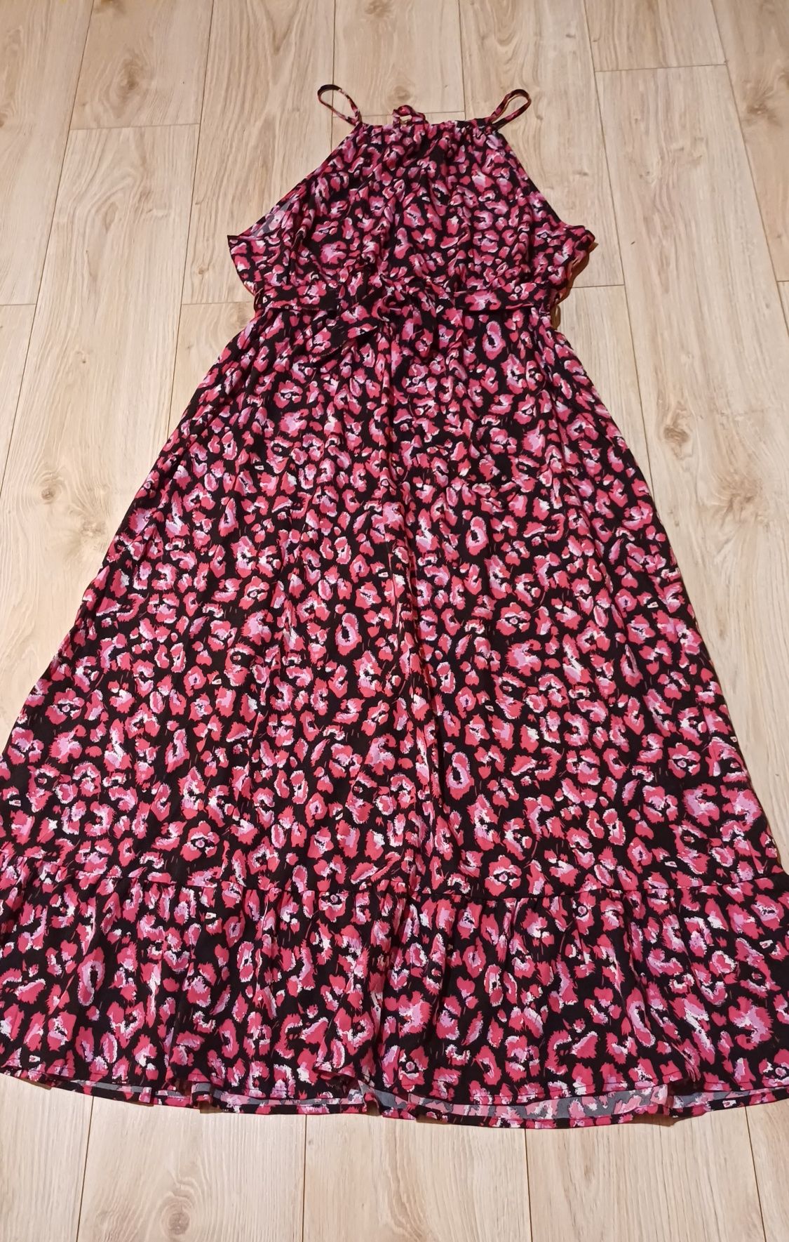 Sukienka damska maxi z paskiem na ramiączkach dół falbanka  Shein  1XL