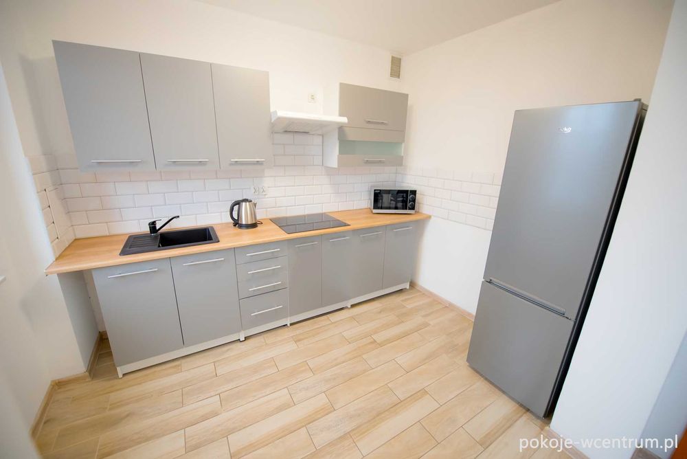 - KOMFORTOWE - Pokoje/Noclegi Pracownicze - Świętochłowice