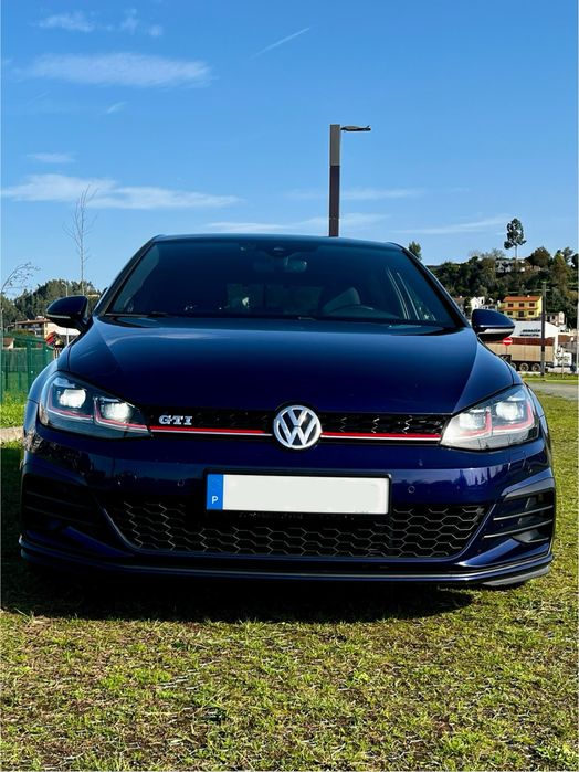 Volkswagen Golf GTI 7.5 2.0 TSI DSG