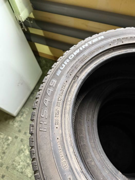 Резина Falken HS449 EuroWinter 205/55/R16 Зима Пара Z16-025