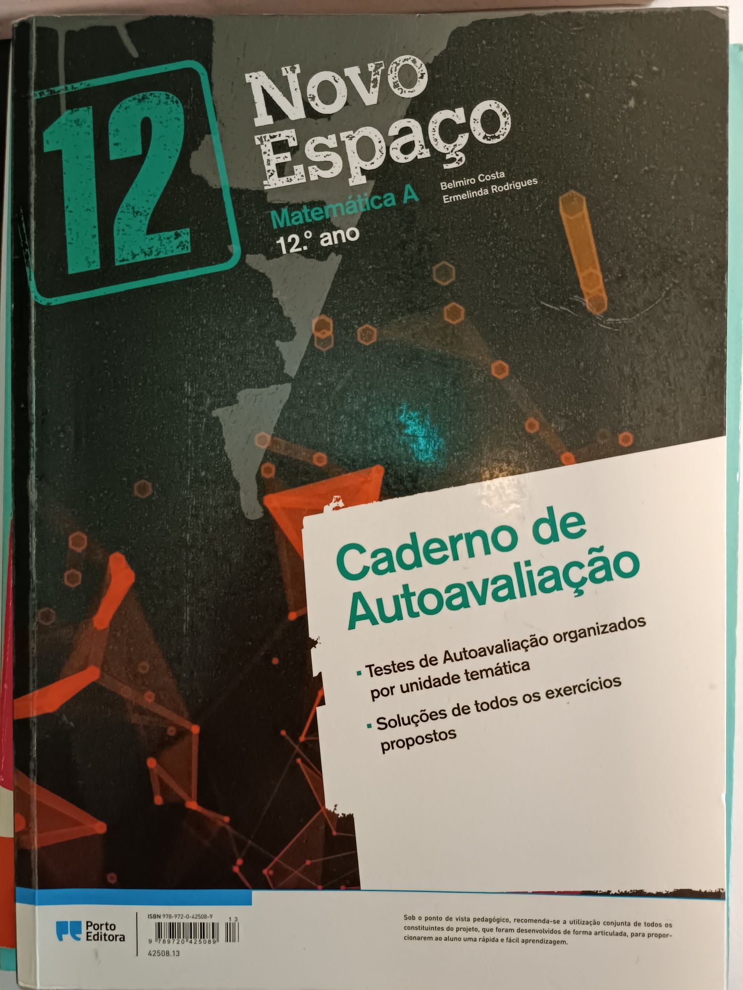 Caderno Prático Novo Espaço 12° Matemática A