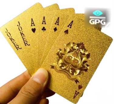 Złote Karty do gry - rozrywka dla każdego