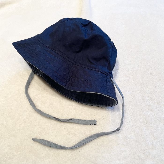 Kapelusz dwustronny H&M dinozaury 100% bawełna 50/56