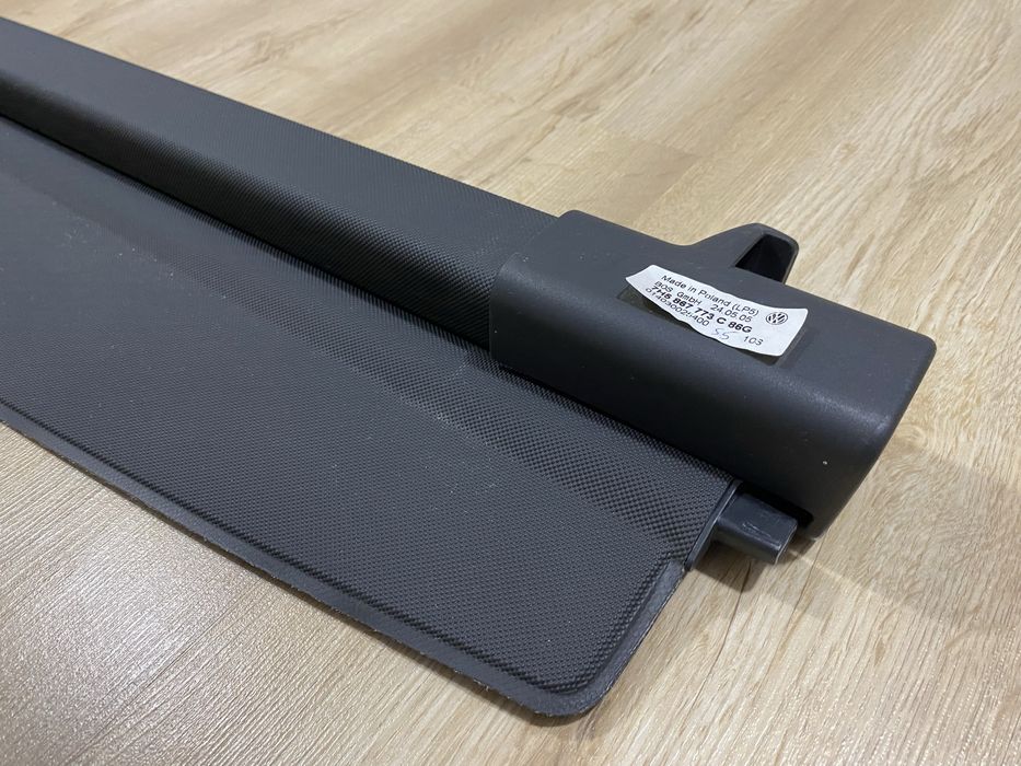 Шторка багажника Volkswagen T5 T6 Multivan