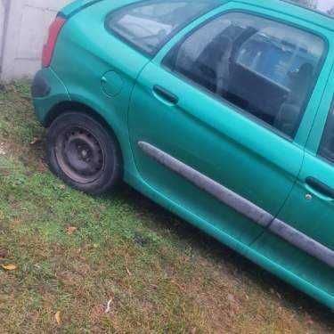 Citroen Xsara Picasso 1.8 benzyna kolor zielony metalik KRX na części