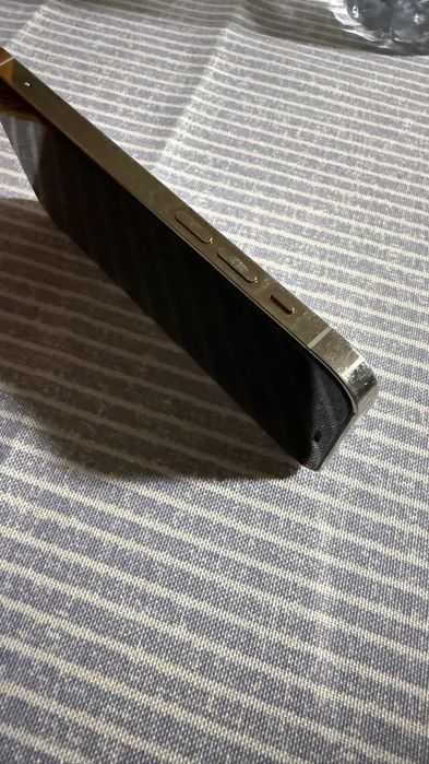 IPhone 12 Pro 128gb com bateria a 73%