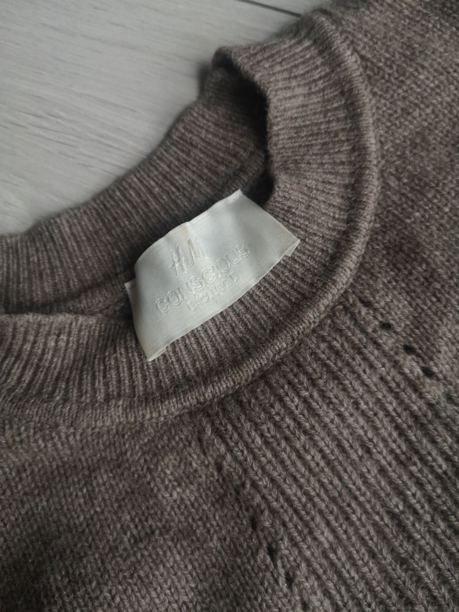 H&M Exclusive wełniany sweter M