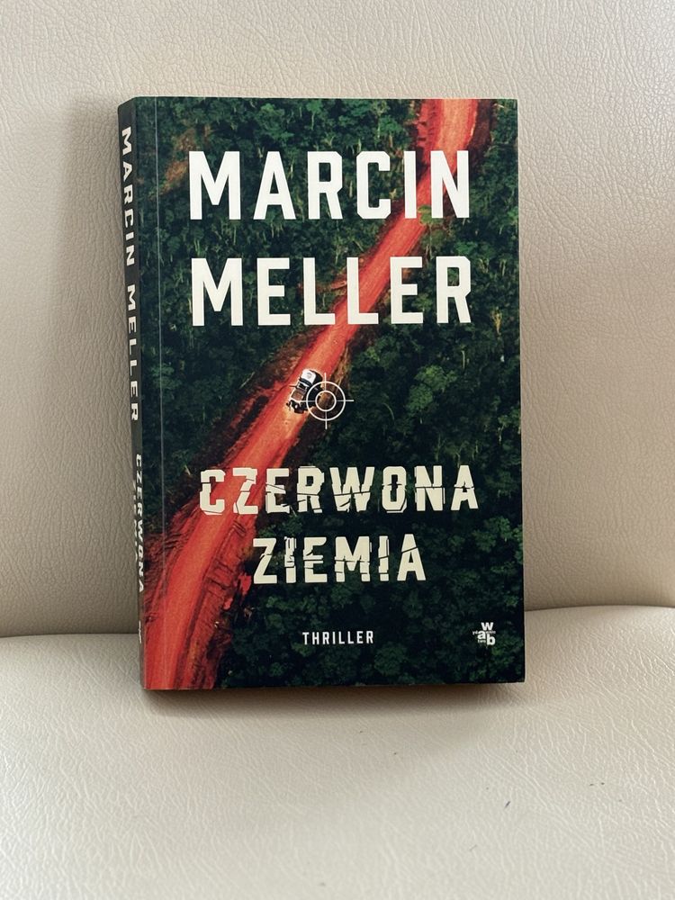 Czerwona ziemia - Marcin Meller z autografem