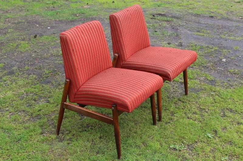 Fotele PRL typ 300-227
