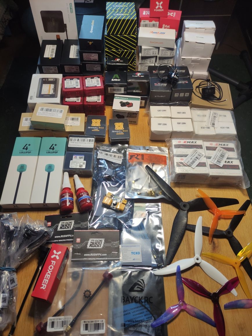 Приемники 2,4 G Bayck SpeedyBee RC. ELRS. 915мГц. Nano.