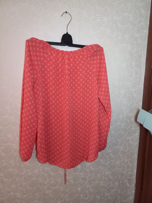 Блузка в цветочек