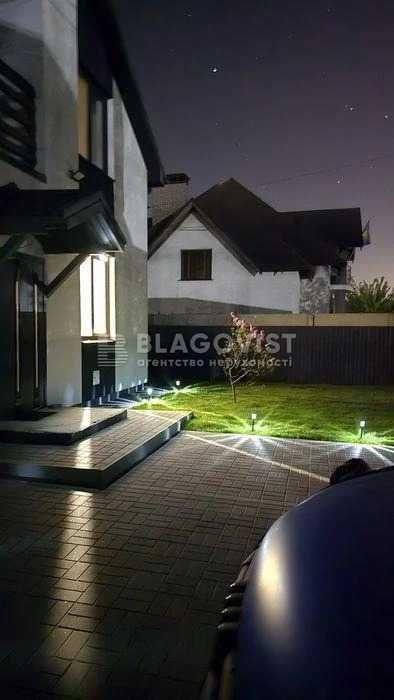 Продаж будинку 110 м2 у селі Зазим'я. Чудовий ремонт, меблі, техніка!