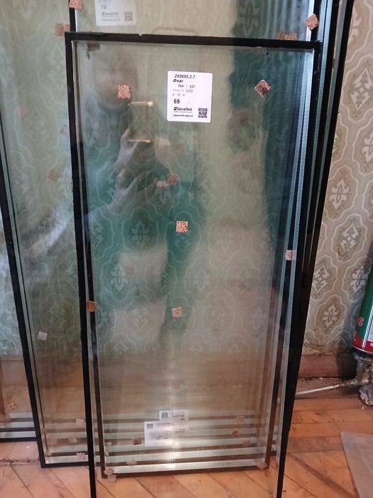 Стеклопакеты новые. Продам. Недорого.
