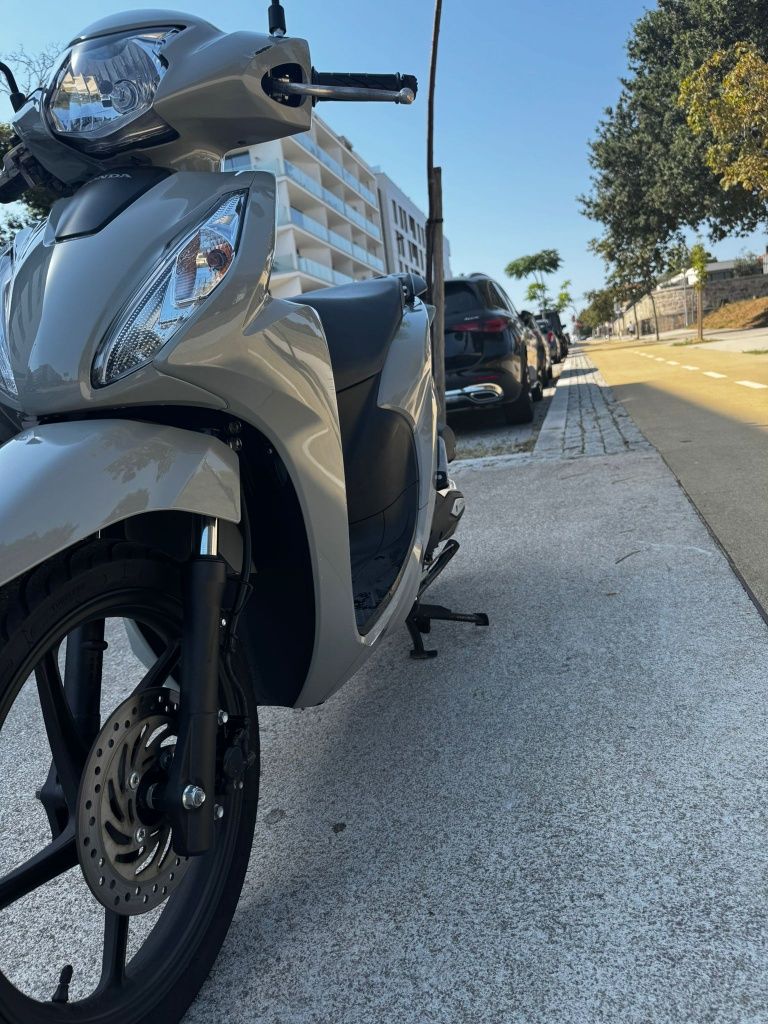 Vision 110 cc semi nova