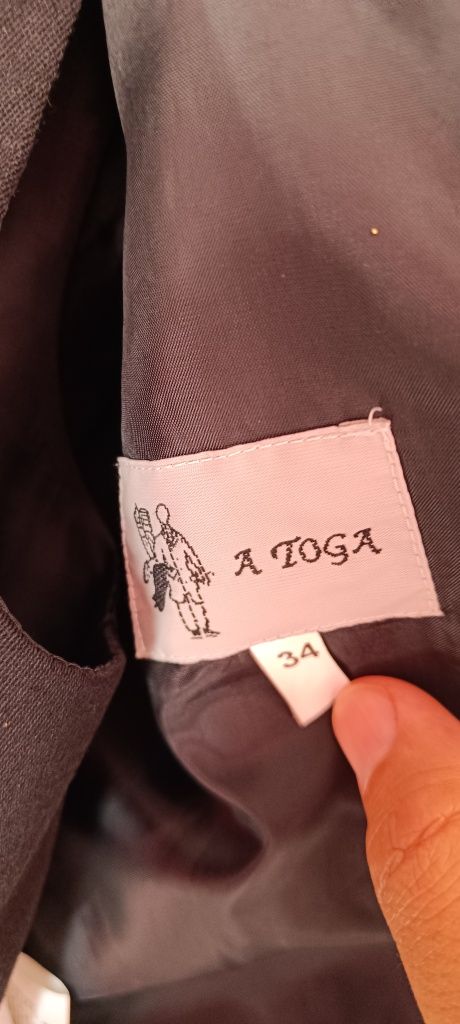 Traje académico completo