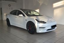 Tesla Model 3 Performance