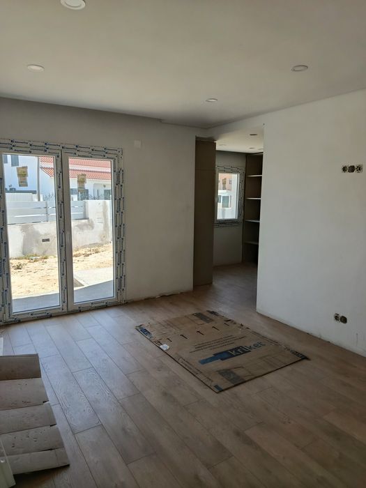 Fantásticas Moradia Isolada T4 (4 suites) no Pinhal do General 700mil
