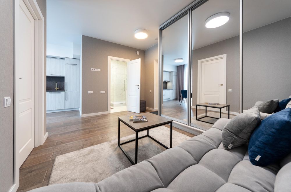 Романтичный люкс с видом на озеро. Харьковская, Лебединый-7-555.biz.ua