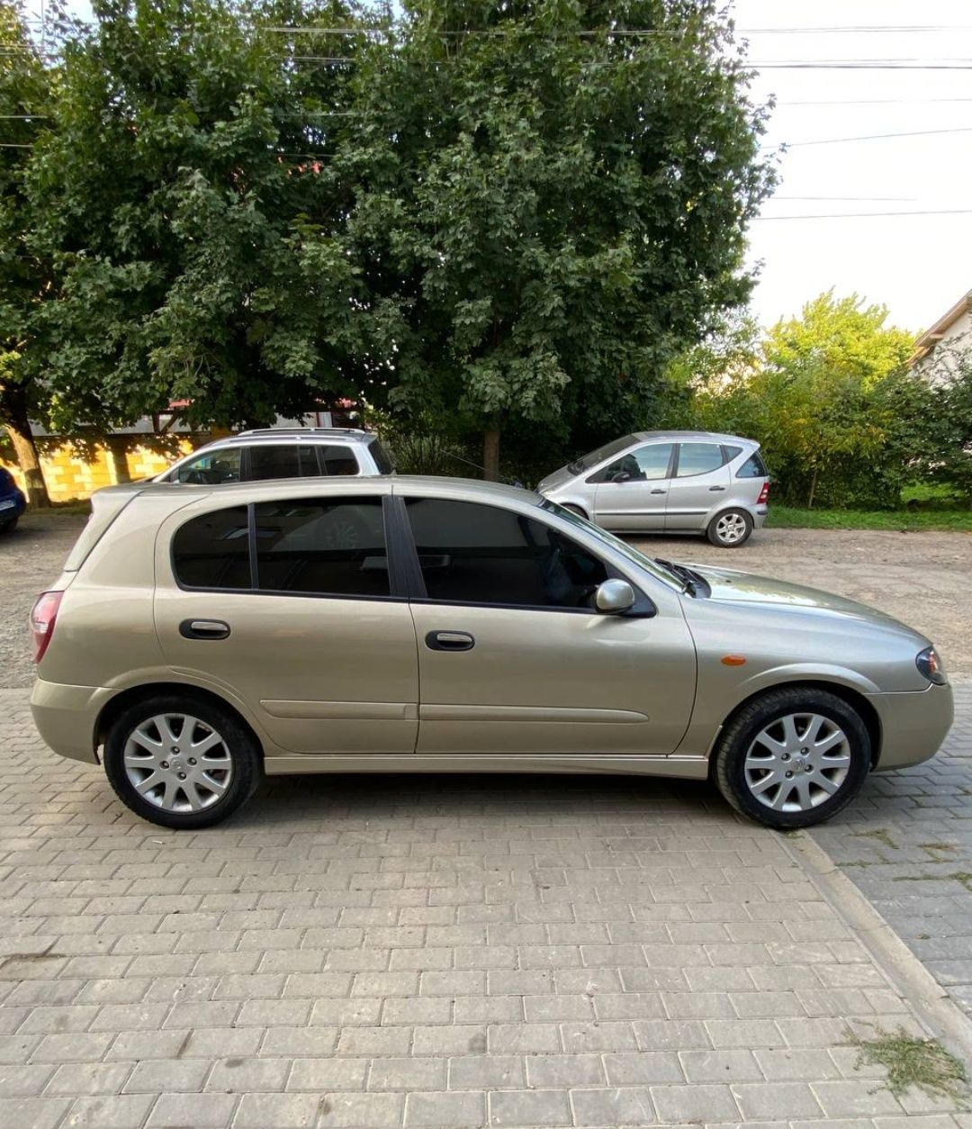 Nissan almera N16