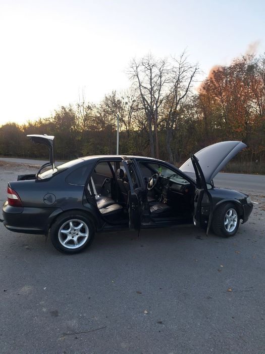Продам opel vectra b 1.8 газ/бензин