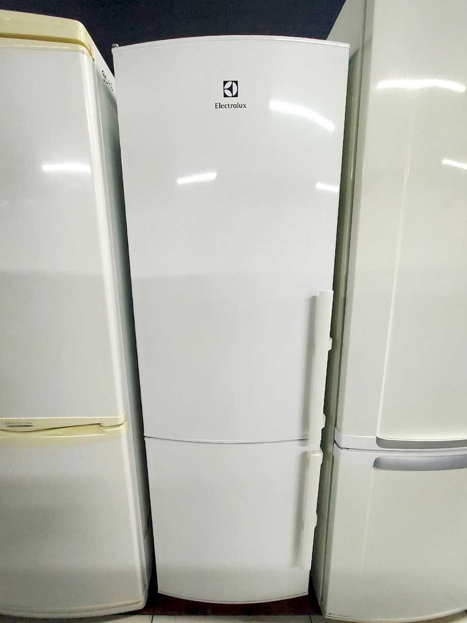 Холодильник Electrolux EN 3601 AOW з Європи,  гарантія та доставка