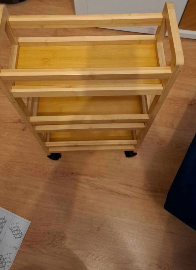 Półka łazienkowa kuchenna bambusowa 3 poziomowa na kółkach wąski regał