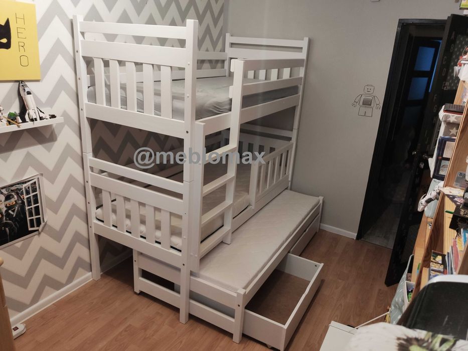 Bezpieczne Trzyosobowe Łóżko Piętrowe sosnowe dla dzieci i młodzieży