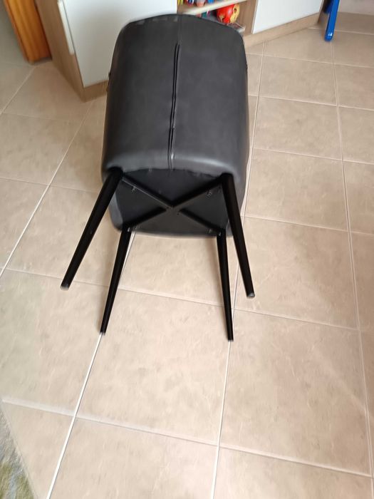 4 Cadeiras de sala
