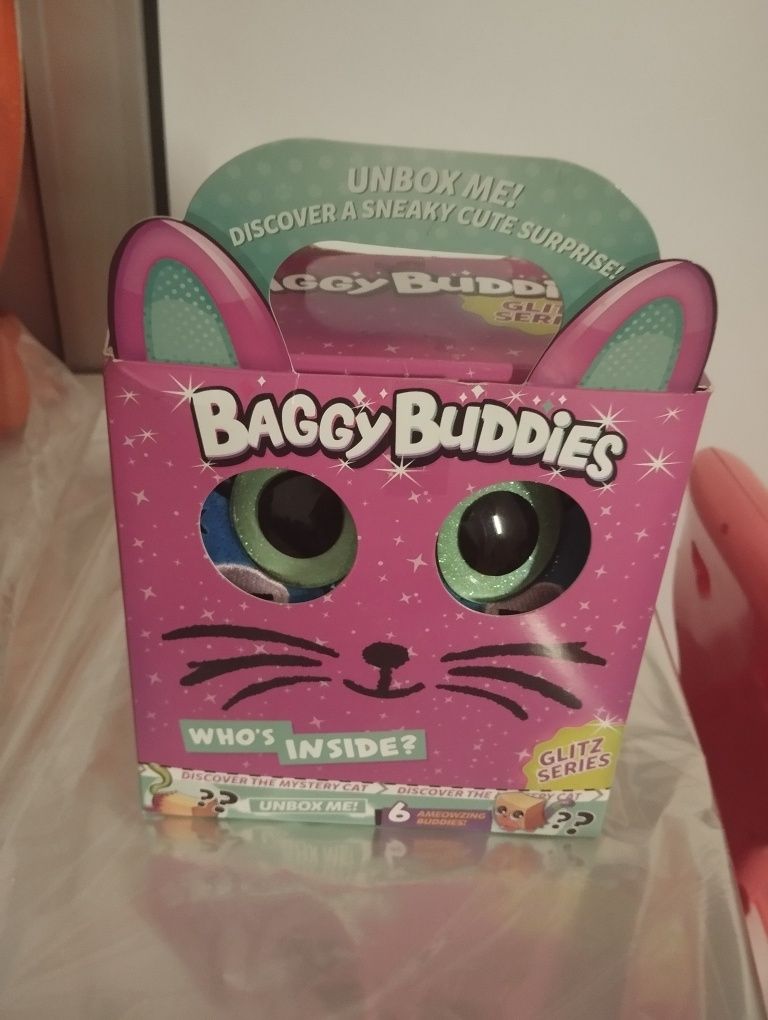 Baggy Buddies novo