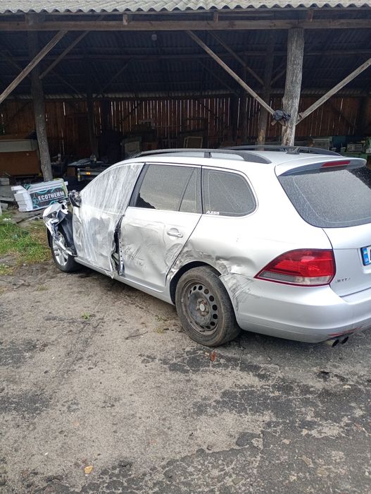 Volkvagen Jetta після ДТП