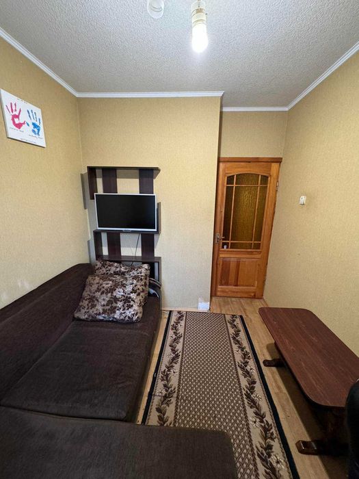 Продаж 3 кімнатної квартири в районі Північного