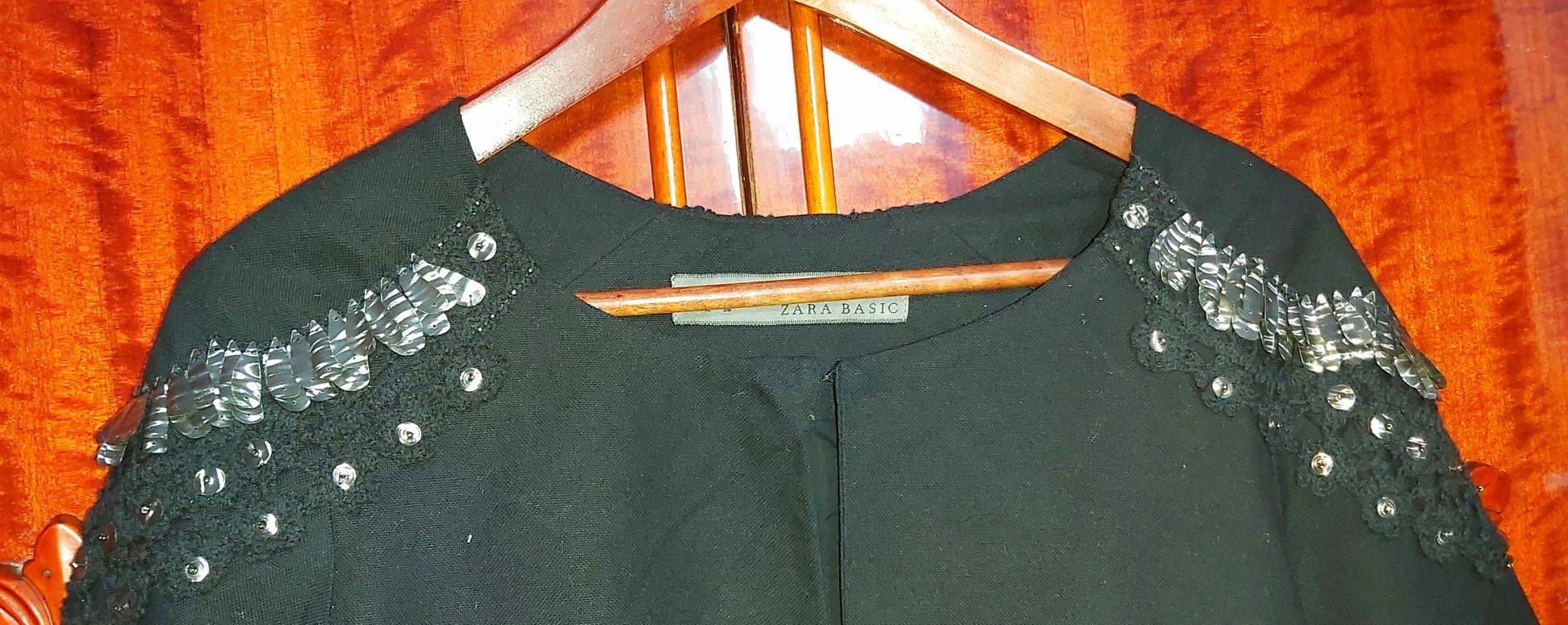ZARA Basic Nowa Marynarka Kurtka Żakiet z haftem cekiny Rozmiar M