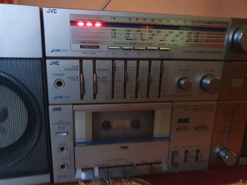 Radiomagnetofon JVC PC-11  system stereo Boombox Pewex PRL