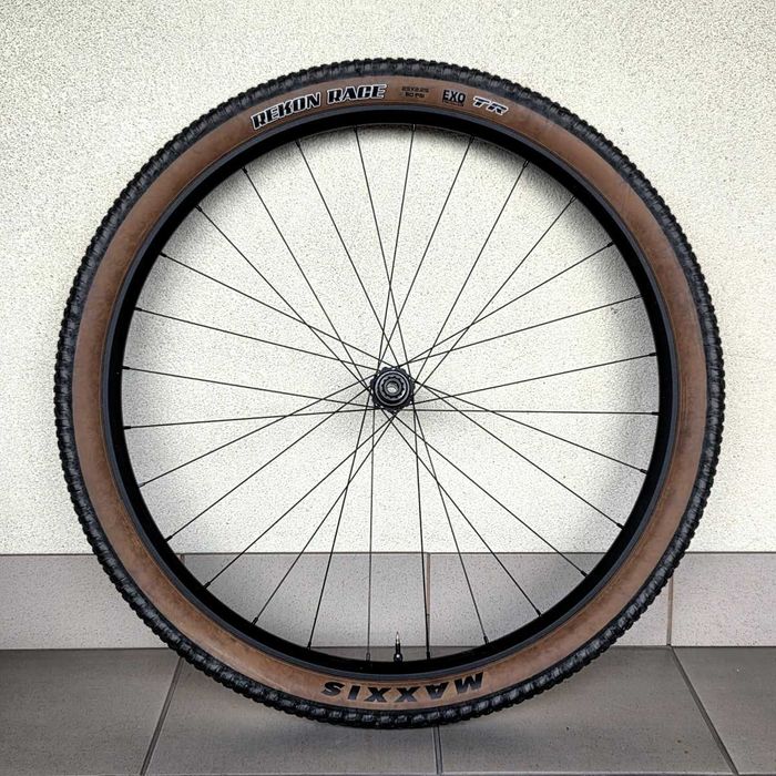 Koła 29" MTB Lemonbike, DTSwiss XR391, opony Maxxis Rekon Race, 12 rz.