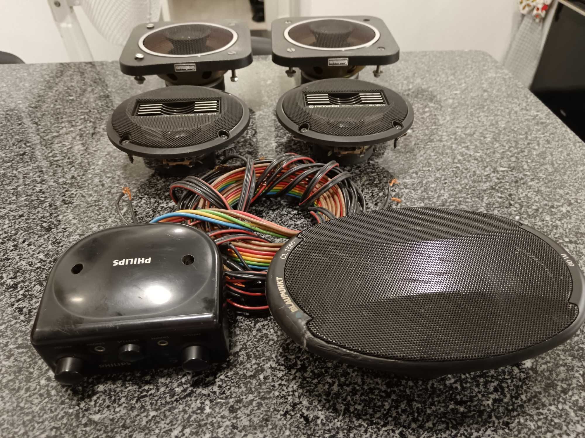 Controlador de Audio Philips com colunas e fusível
