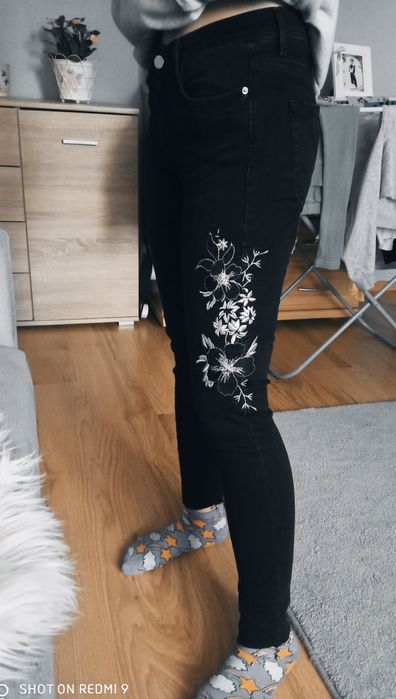 Spodnie haft Zara 36