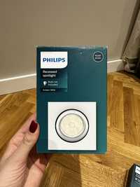 4 Białe oprawy sufitowe Philips