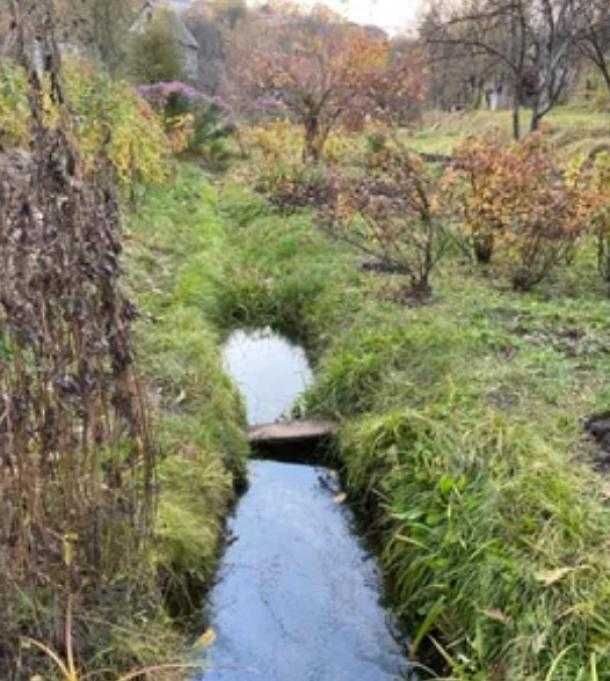 Продаж дачі у тихому місці Високого, в садовому товаристві.