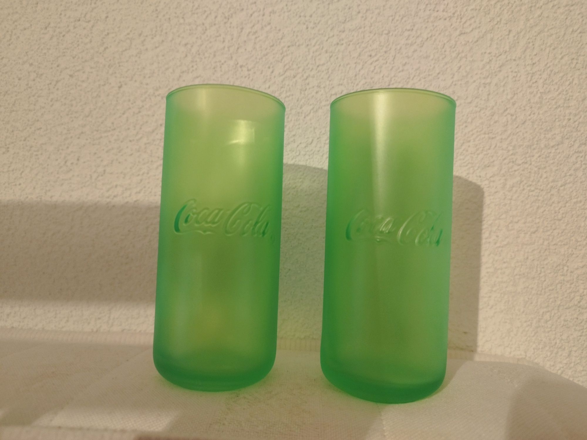 стакани Coca-Cola