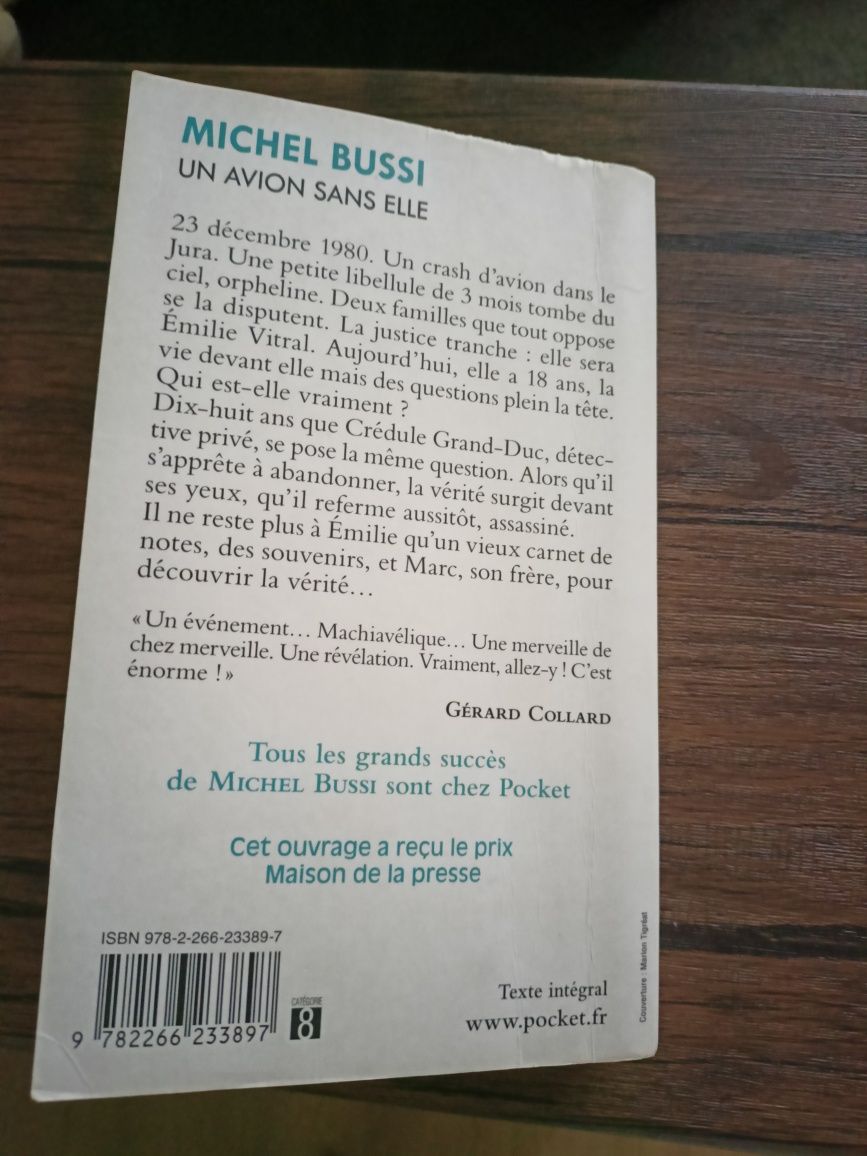 Книга (роман) французькою