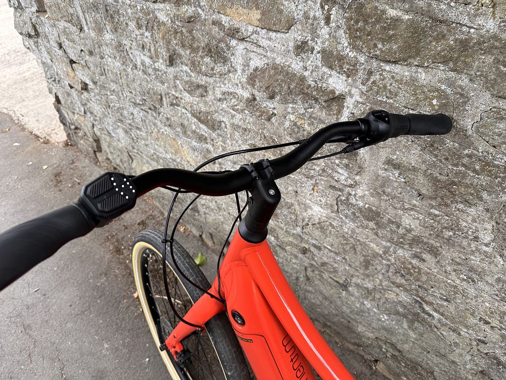 GIANT Momentum BVida E Ebike Yamaha jak NOWY Rower elektryczny