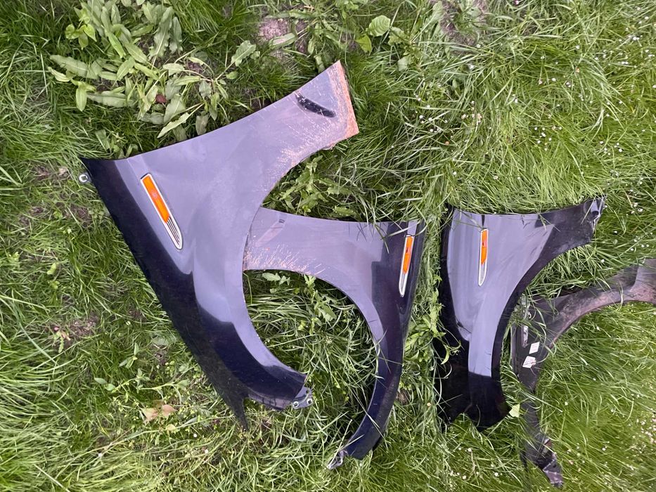 FORD MONDEO MK4 Błotnik błotniki P/L Kolor V6 i G6