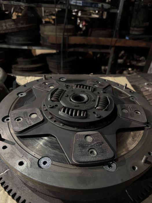 Комплект щеплення Nissan Patrol Y61 ZD30