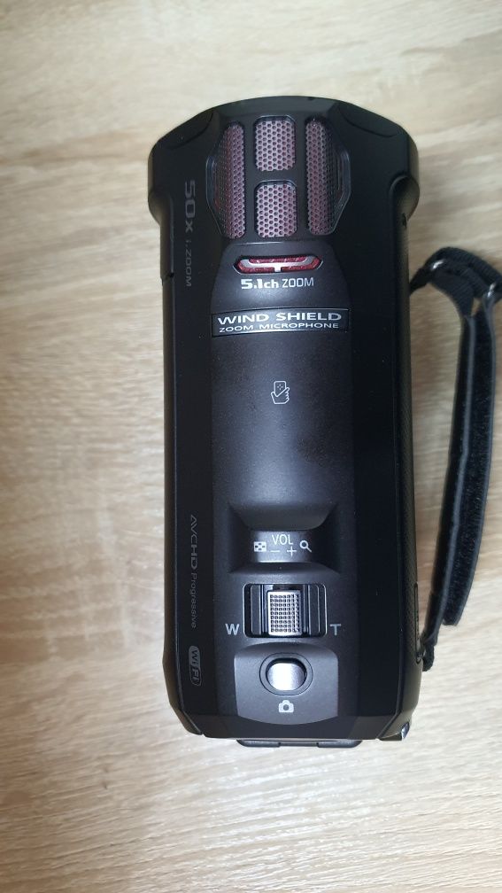 Panasonic HC-V750